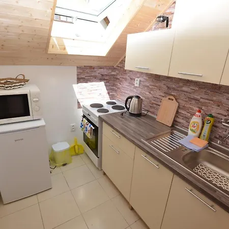 Prázdninový dům Poolincluced Holiday Home Mojer *